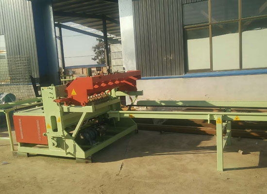 支護(hù)網(wǎng)排焊機(jī)