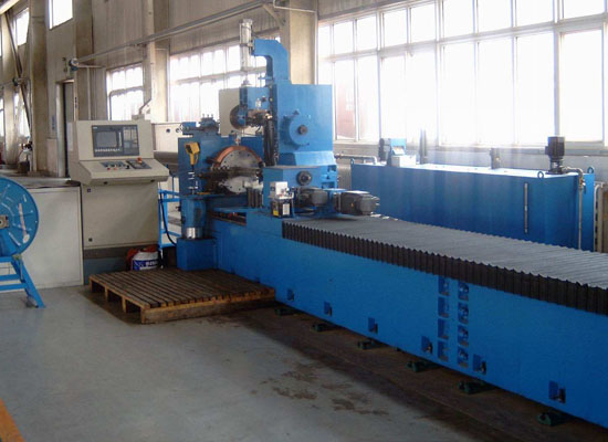 石油濾管繞焊機(jī)（過濾管繞焊機(jī)）